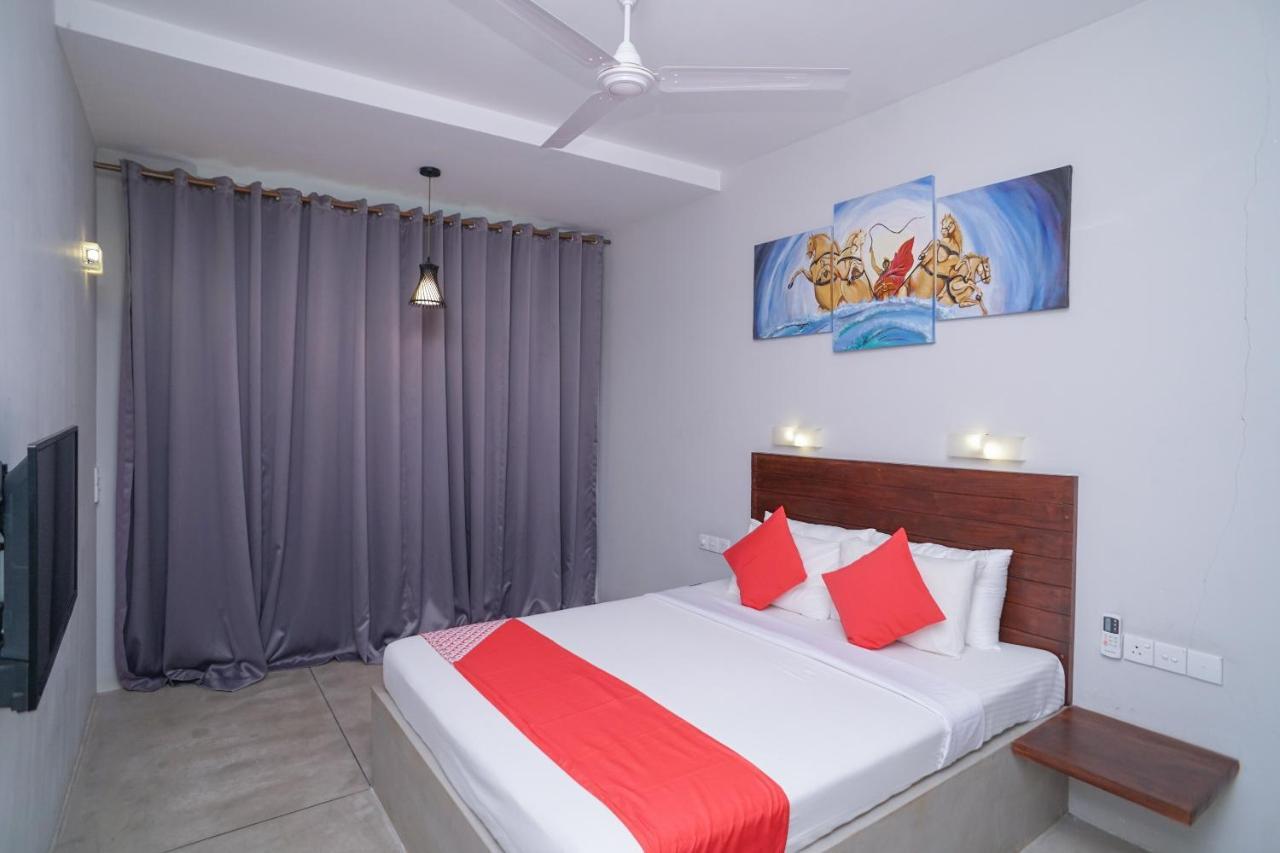 Chariot Lodge Хикадува Екстериор снимка